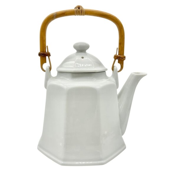 Pier 1 Imports Teapot with Lid White Ceramic With Bamboo Handle Japan - Picture 3 of 7